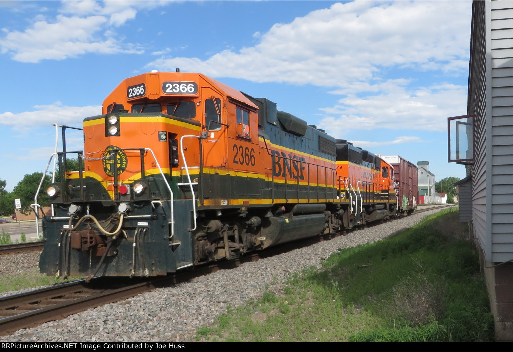 BNSF 2366 East